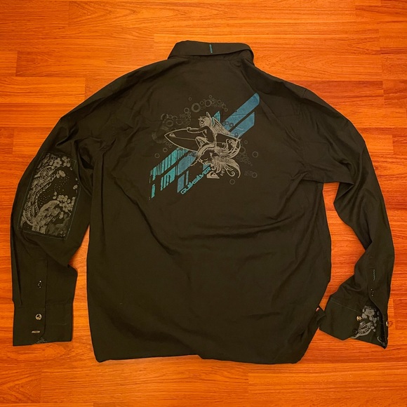 Quicksilver long sleeve button down - Picture 1 of 5